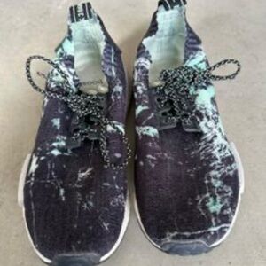 Adidas NMD Boys 5 or Women’s 6.5